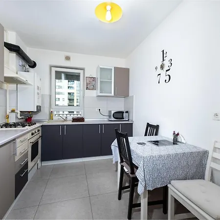 Daire Mini Palais Braşov