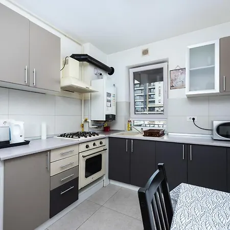 Apartman Mini Palais Brassó